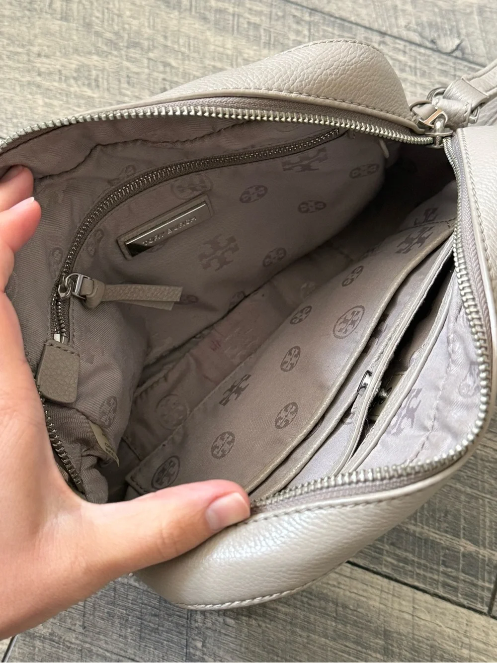 Tory Burch McGraw Crossbody Camera Bag
